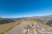 cainr cretes peyra plata rochebrune au loin