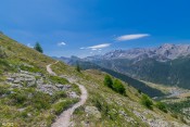 ceillac en contrebas depuis sentier des chambrettes