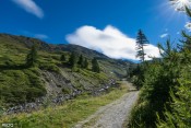 en route pour les mines le long aigue blanche