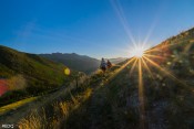 fin de randonnee soleil couchant rouchas frach
