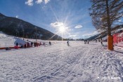 grand tapis espace ludique aiguilles