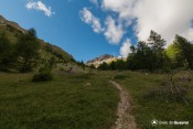 les cretes au loin