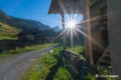 lever soleil sur porte ferme valpreveyre