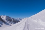 panneau bleu virage col agnel
