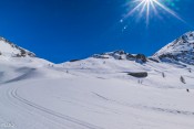 Les deux derniers célèbres virages de l'Izoard, sous la neige !