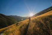 randonnee au soleil couchant sur rouchas frach
