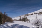 saint veran au loin depuis piste nordique les loups