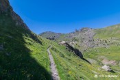 sentier en balcon apres collet laugier