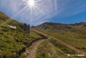 sous le col malaure depuis sentier fleuri