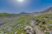 sur le sentier du col girardin plateau vallonne