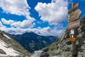 Vue sur la France et le Queyras depuis le Col de la Traversette