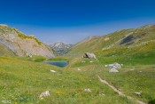 vue sur lac de clausis depuis sentier du col clausis