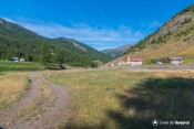 vue sur valpreveyre depuis sentier petit matin
